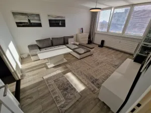 Prodej bytu 3+1, Ostrava - Bělský Les, Zdeňka Vavříka, 69 m2