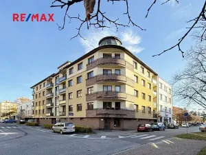 Prodej atypického bytu, Pardubice, Nerudova, 160 m2