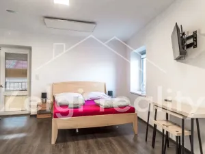 Prodej rodinného domu, Bulhary, 200 m2