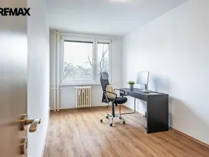 Prodej bytu 3+kk, Praha - Prosek, Jablonecká, 75 m2