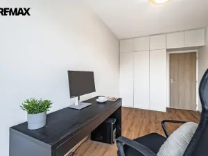 Prodej bytu 3+kk, Praha - Prosek, Jablonecká, 75 m2