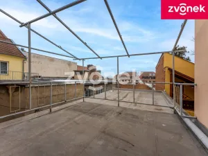 Prodej vily, Uherský Brod, Masarykovo nám., 700 m2