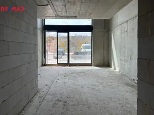 Pronájem obchodního prostoru, Praha - Smíchov, Šiklové, 110 m2