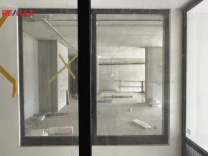 Pronájem obchodního prostoru, Praha - Smíchov, Šiklové, 110 m2