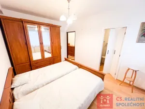 Prodej bytu 2+kk, Znojmo, Mičurinova, 59 m2