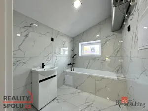 Pronájem rodinného domu, Ostrava - Kunčičky, Májová, 66 m2