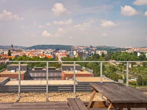 Pronájem bytu 2+kk, Praha, Molákova, 42 m2