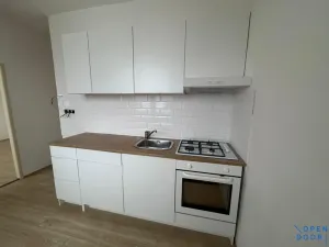 Pronájem bytu 3+1, Jirkov, Chomutovská, 62 m2