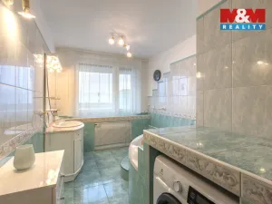 Prodej atypického bytu, Teplice - Trnovany, 83 m2