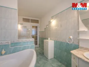 Prodej bytu 2+1, Teplice - Trnovany, V závětří, 83 m2