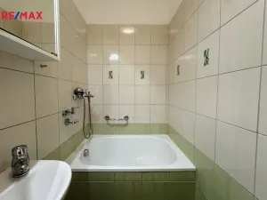 Pronájem bytu 1+kk, Praha - Braník, Nad lesním divadlem, 23 m2