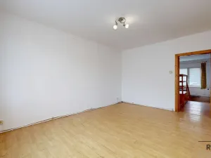 Prodej bytu 3+1, Jaroměřice nad Rokytnou, Družstevní, 69 m2