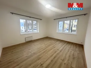 Pronájem bytu 2+kk, Louny, Mánesova, 60 m2