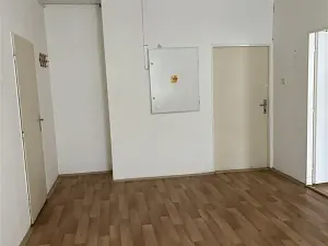Pronájem kanceláře, Brno, Hněvkovského, 53 m2