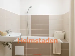 Pronájem bytu 2+1, Ostrava - Moravská Ostrava, náměstí Jiřího Myrona, 56 m2