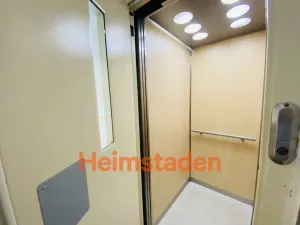 Pronájem bytu 2+1, Ostrava - Poruba, Nálepkovo náměstí, 57 m2