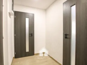 Pronájem bytu 2+kk, Ústí nad Labem, Na Vlnovce, 52 m2