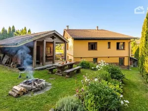 Prodej vícegeneračního domu, Halenkov, 232 m2