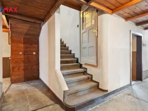 Prodej rodinného domu, Chuchelna - Komárov, 428 m2