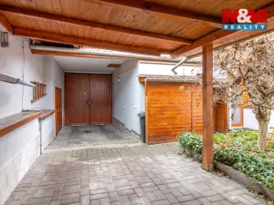 Prodej rodinného domu, Brno - Žebětín, Kohoutovická, 285 m2