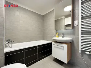 Prodej bytu 1+kk, Plzeň, V Zahrádkách, 39 m2