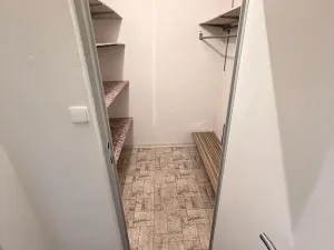 Pronájem bytu 2+1, Hrušovany u Brna, Sídliště, 64 m2
