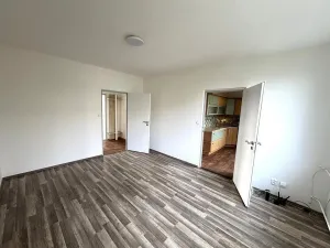 Pronájem bytu 2+1, Hrušovany u Brna, Sídliště, 64 m2