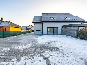 Prodej rodinného domu, Nové Strašecí, Myslivečkova, 121 m2