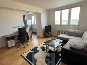 Pronájem bytu 2+1, Benešov, 50 m2