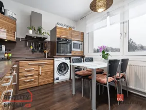 Prodej bytu 3+1, Plzeň - Bolevec, Majakovského, 63 m2