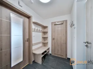 Prodej bytu 3+kk, Černý Důl, 92 m2