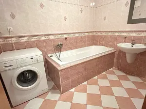 Pronájem bytu 3+kk, Praha - Strašnice, Názovská, 91 m2