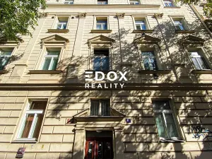 Prodej bytu 2+kk, Praha - Smíchov, U Santošky, 39 m2