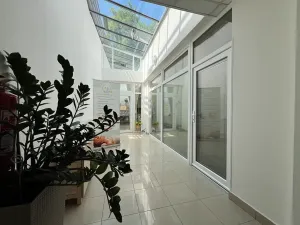 Prodej obchodního prostoru, Praha, 558 m2