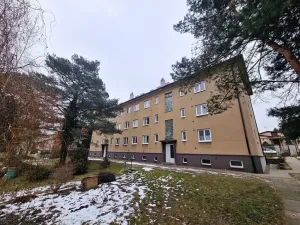 Prodej podílu bytu 3+1, Hostivice, Školská, 61 m2
