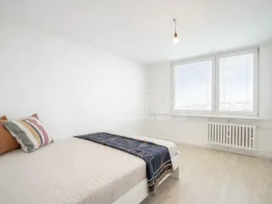 Pronájem bytu 3+kk, Praha - Prosek, Litvínovská, 67 m2