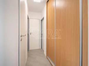Pronájem bytu 3+kk, Praha - Prosek, Litvínovská, 67 m2