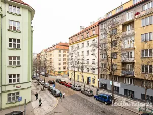 Pronájem bytu 3+1, Praha - Žižkov, Žerotínova, 72 m2
