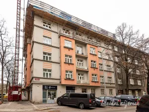 Pronájem bytu 2+1, Praha - Žižkov, Žerotínova, 72 m2