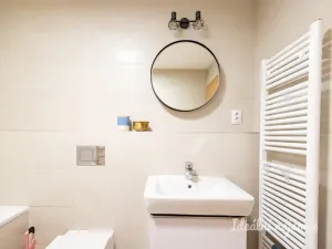 Pronájem bytu 2+kk, Praha - Strašnice, Zvěřinova, 68 m2