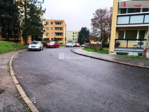 Pronájem bytu 4+1, Ústí nad Labem - Všebořice, Spartakiádní, 92 m2