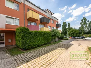 Pronájem bytu 1+1, Praha, Herlíkovická, 43 m2