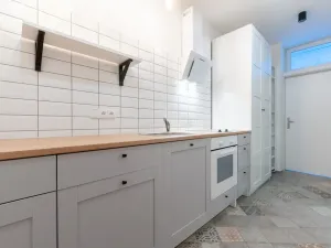 Pronájem bytu 1+1, Praha - Holešovice, Osadní, 37 m2