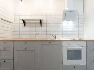 Pronájem bytu 1+1, Praha - Holešovice, Osadní, 37 m2