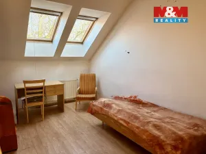 Pronájem bytu 3+1, Pardubice - Nové Jesenčany, 85 m2