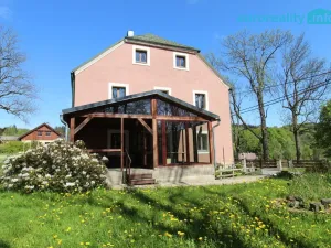 Prodej zemědělské usedlosti, Polevsko, 389 m2