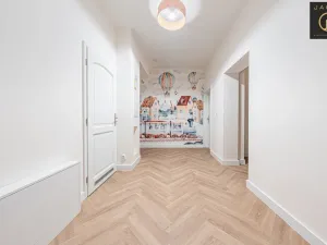 Prodej bytu 4+kk, Praha - Dejvice, V Šáreckém údolí, 175 m2