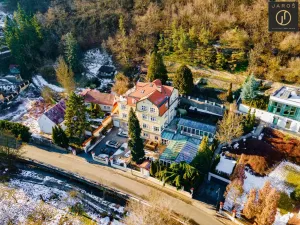 Prodej bytu 4+kk, Praha - Dejvice, V Šáreckém údolí, 175 m2