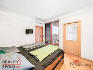 Prodej bytu 3+kk, Praha - Holešovice, Varhulíkové, 78 m2