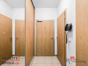 Prodej bytu 3+kk, Praha - Holešovice, Varhulíkové, 78 m2